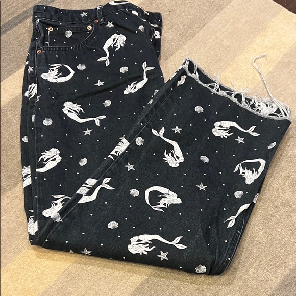 Zara Denim - Zara Black and White Mermaid Print Jeans
